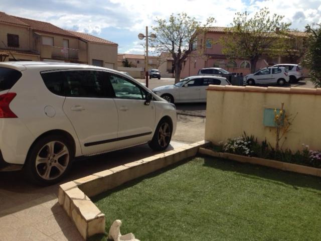 Apt Climatise T3 Saint Pierre La Mer, Terrasse, Jardin Et Parking Prive 플뢰리 외부 사진