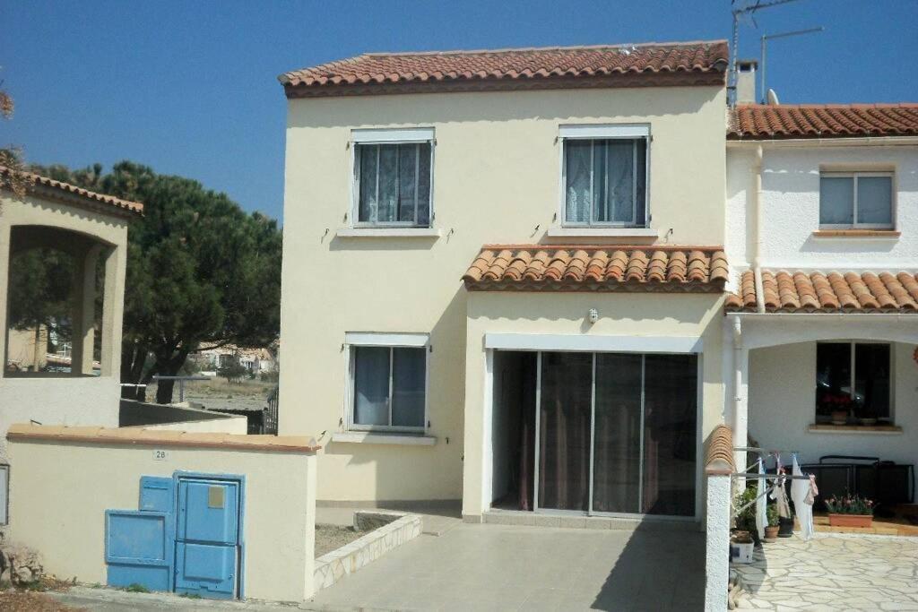 Apt Climatise T3 Saint Pierre La Mer, Terrasse, Jardin Et Parking Prive 플뢰리 외부 사진